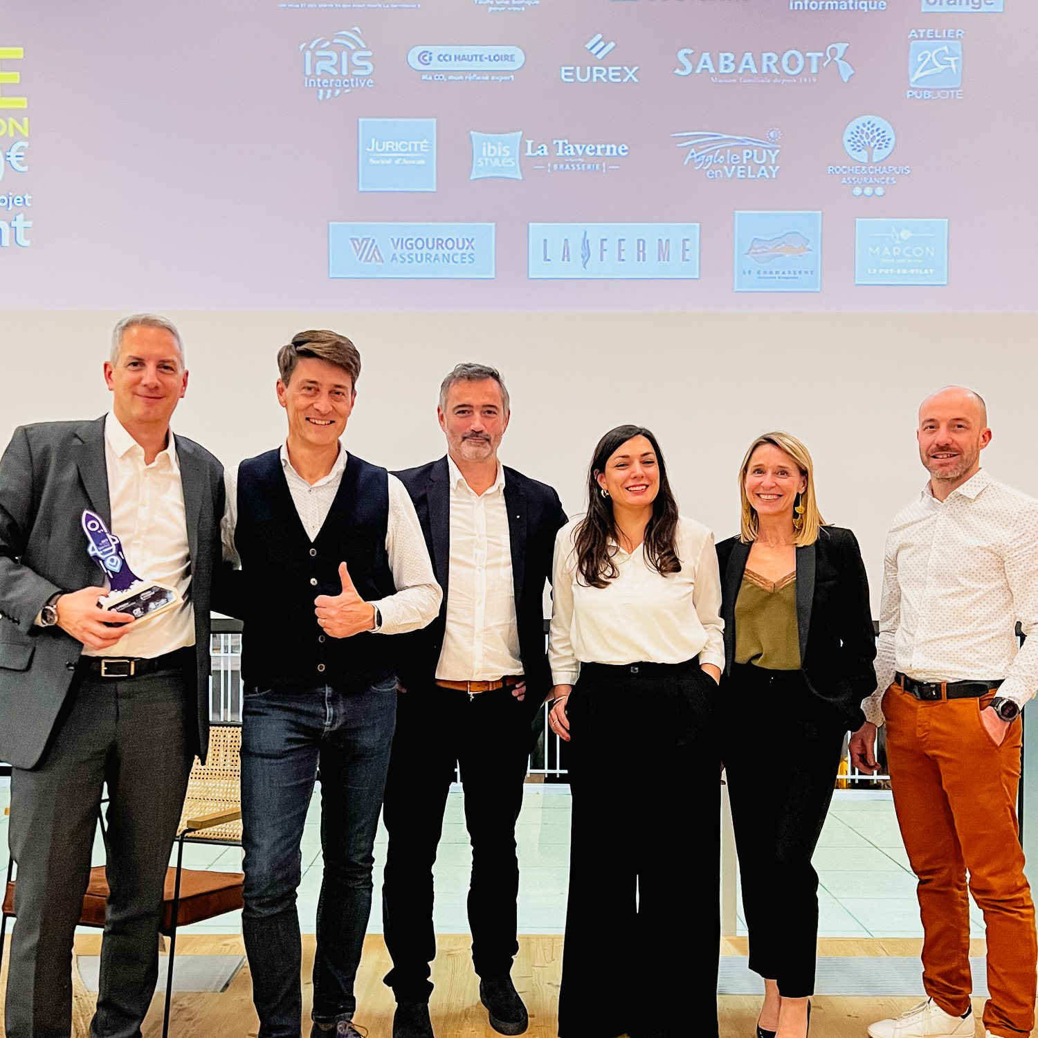 Le jury DCF Start-Up en compagnie du maître de cérémonie, Stéphane Longin